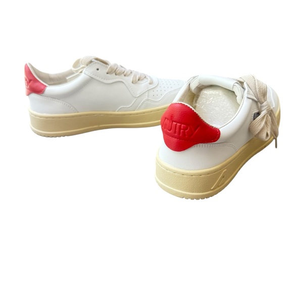 NIB Autry Medalist White and Red Sneakers Size 37 - Picture 5 of 6